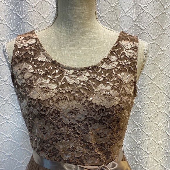 NWOT Candolite Petite small petite Brown bronze Lace Long Sleeve Gown sequins - Picture 13 of 13